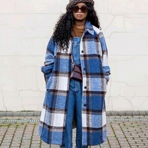 H&M Blue and White Plaid Relaxed Fit Shacket